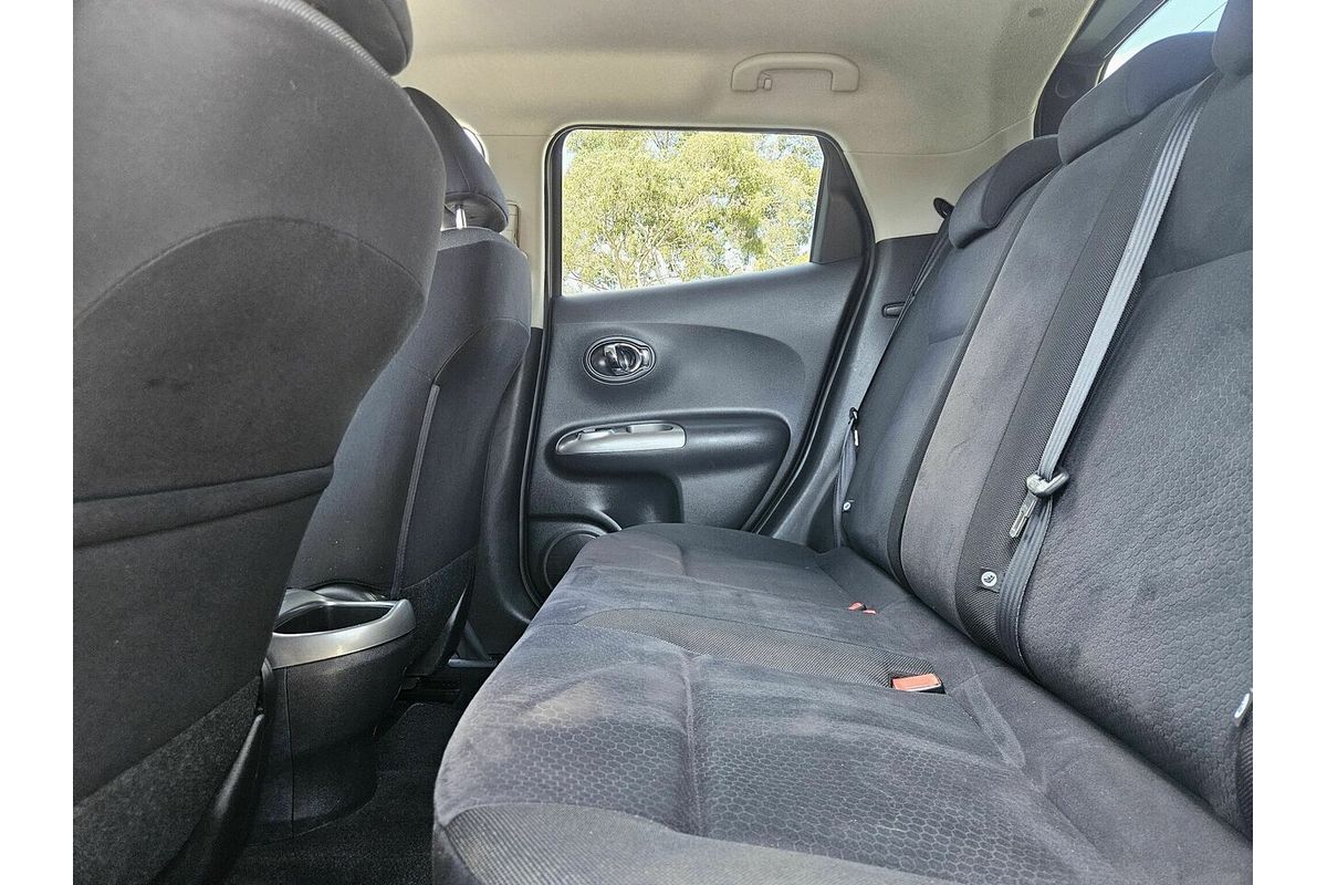 2014 Nissan JUKE ST-S (FWD) F15