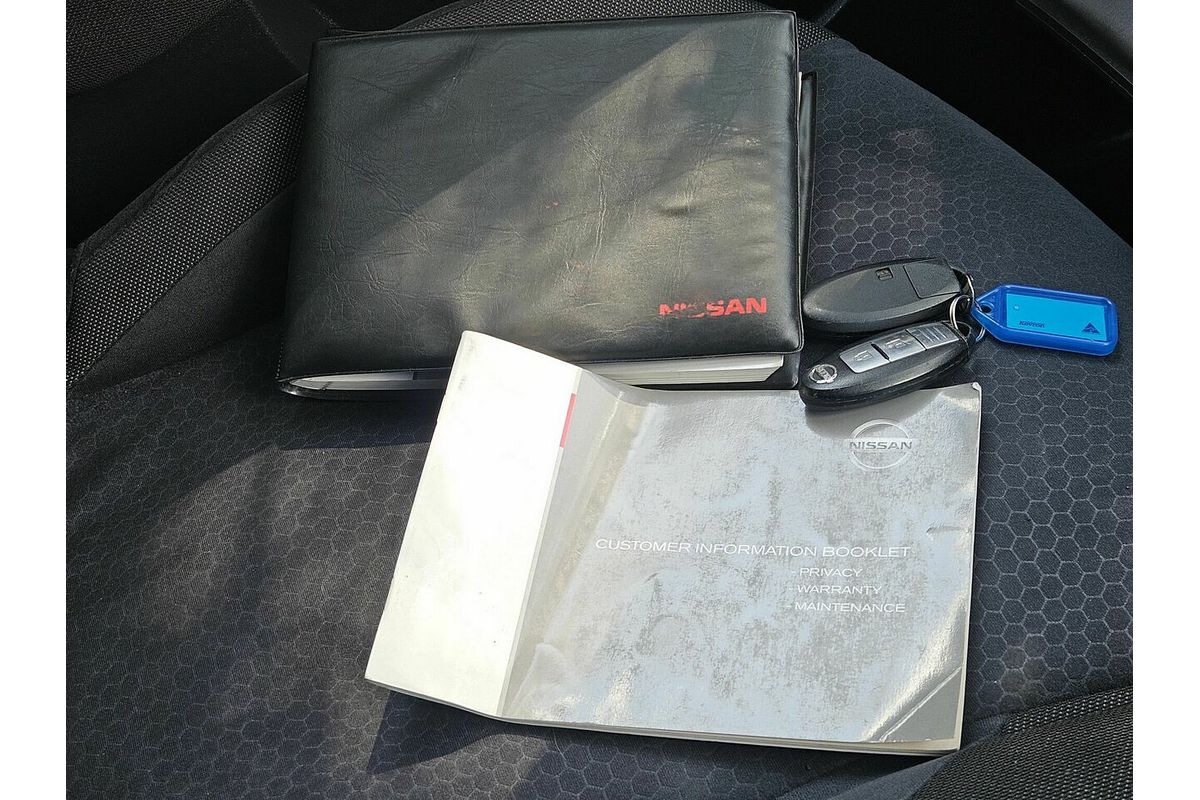 2014 Nissan JUKE ST-S (FWD) F15