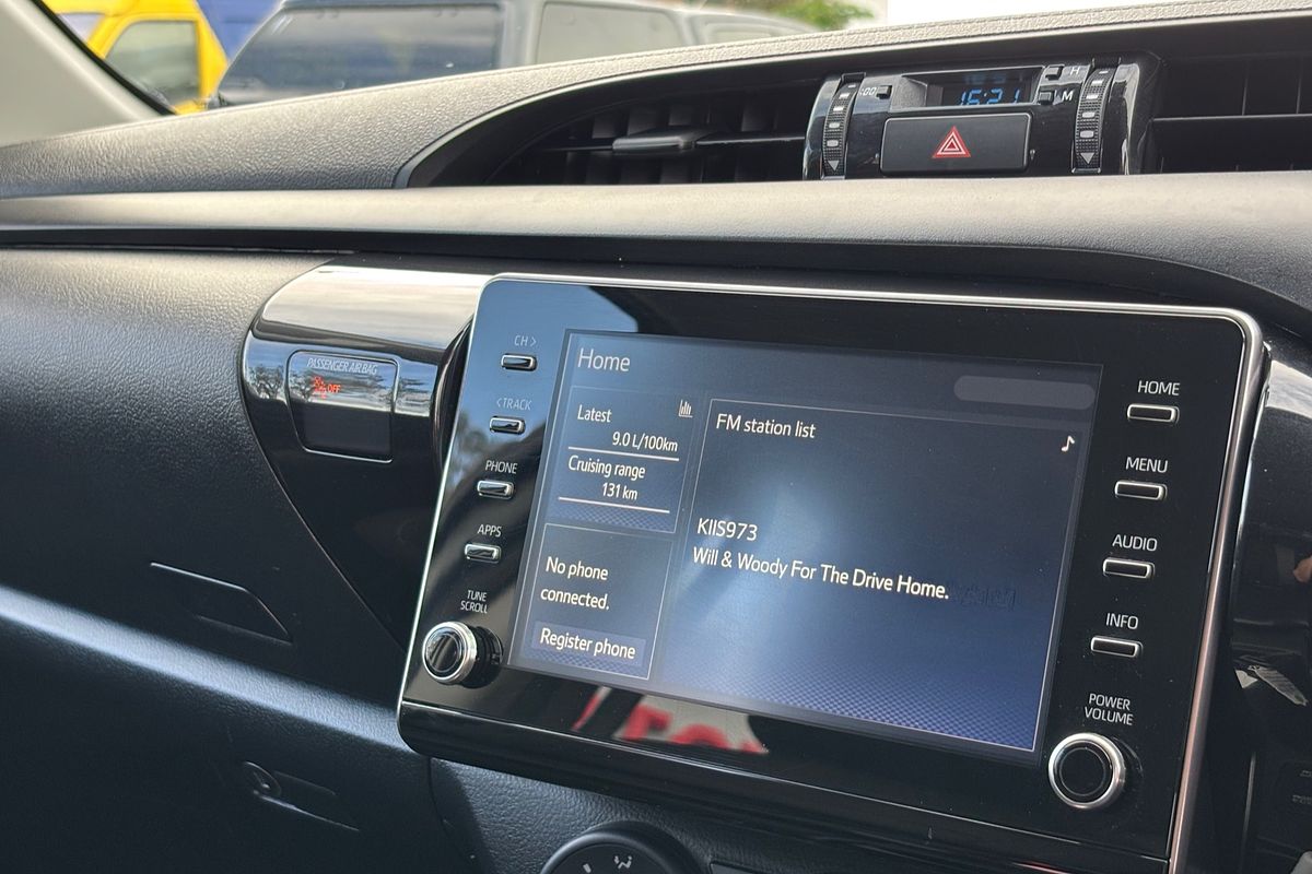 2021 Toyota Hilux Hilux 4x2 SR 2.8L T Diesel Automatic Double Cab