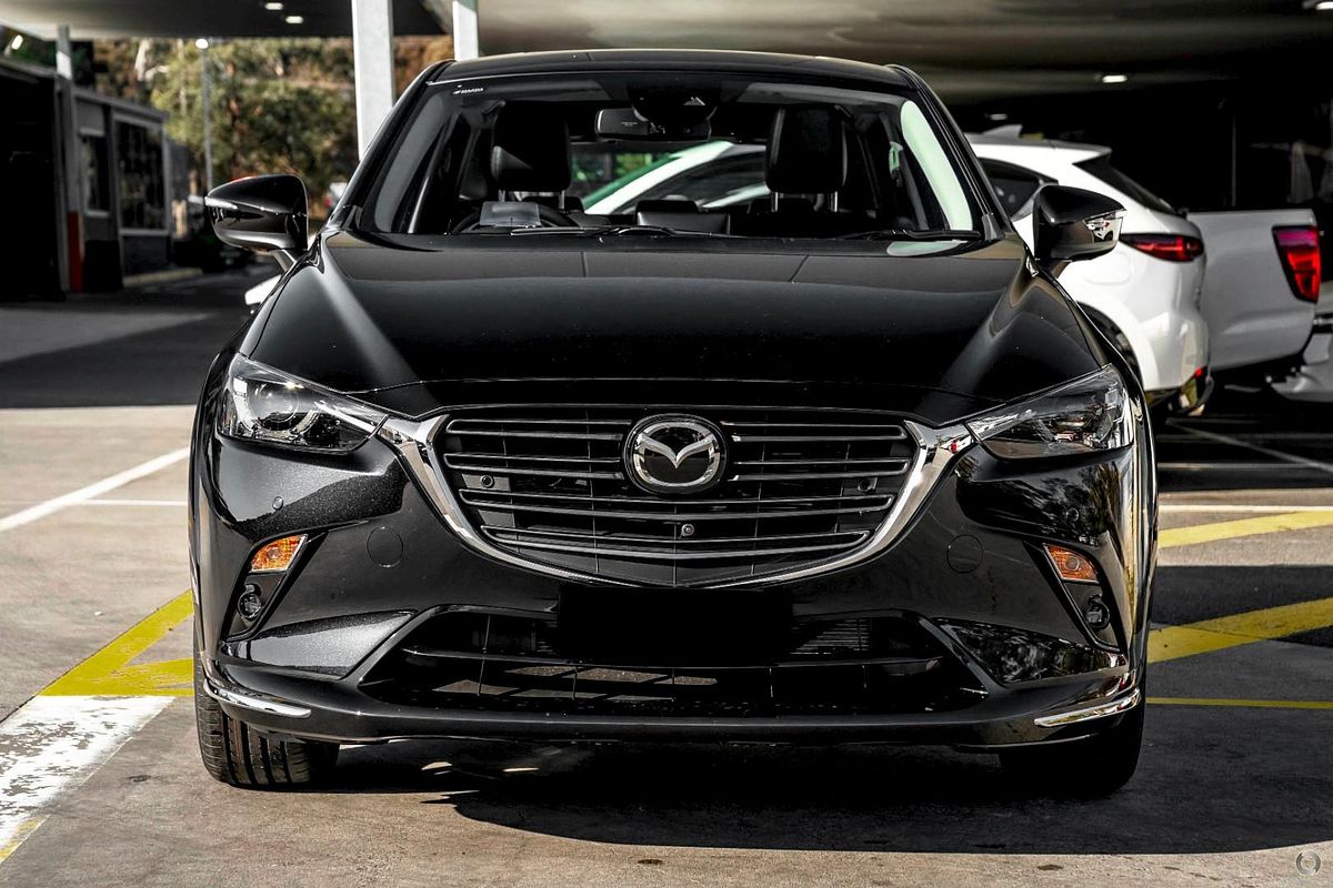 2025 Mazda CX-3 G20 Akari DK