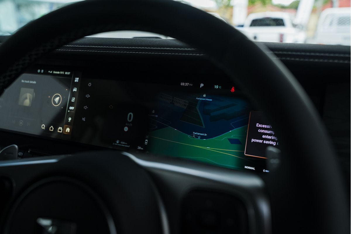 2025 GWM Tank 300 Ultra Hybrid P01