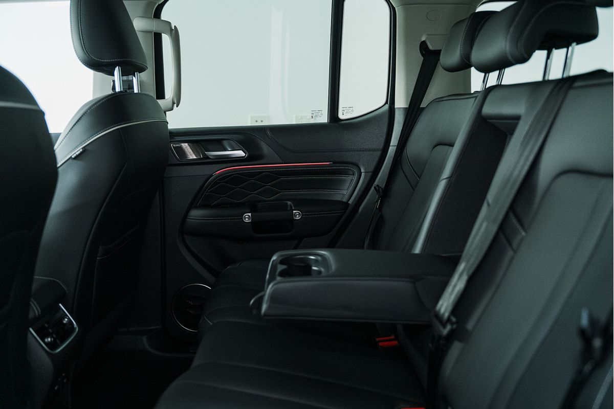 2025 GWM Tank 300 Ultra Hybrid P01