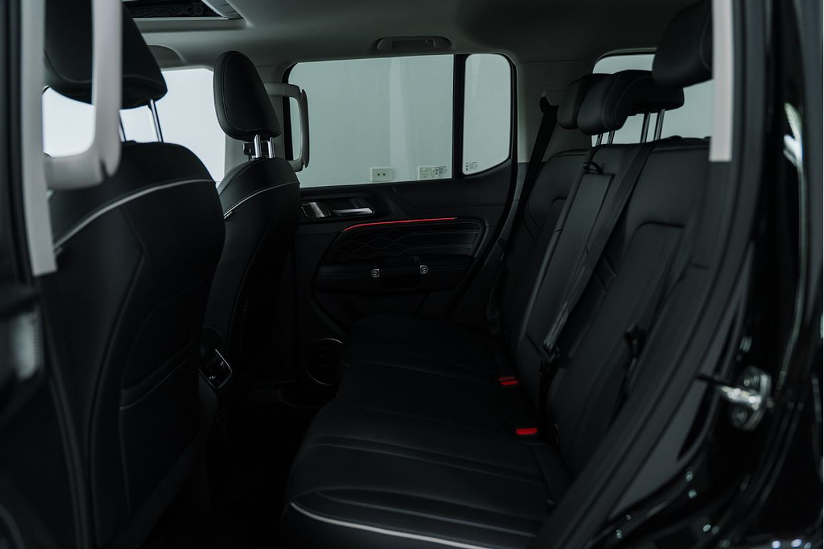 2025 GWM Tank 300 Ultra Hybrid P01