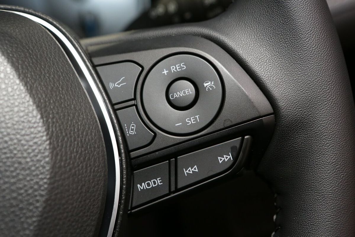 2025 Toyota RAV4 GXL AXAH54R