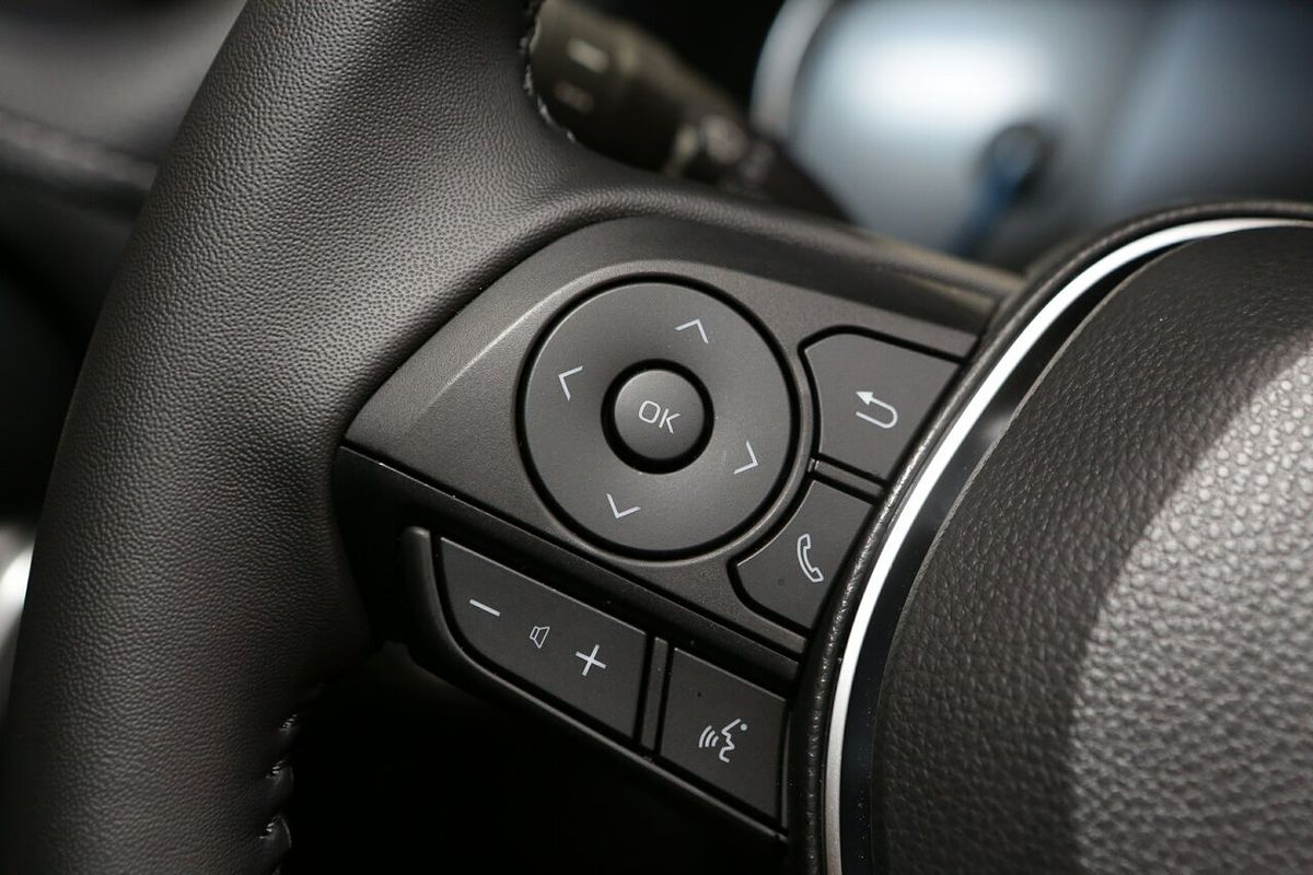 2025 Toyota RAV4 GXL AXAH54R