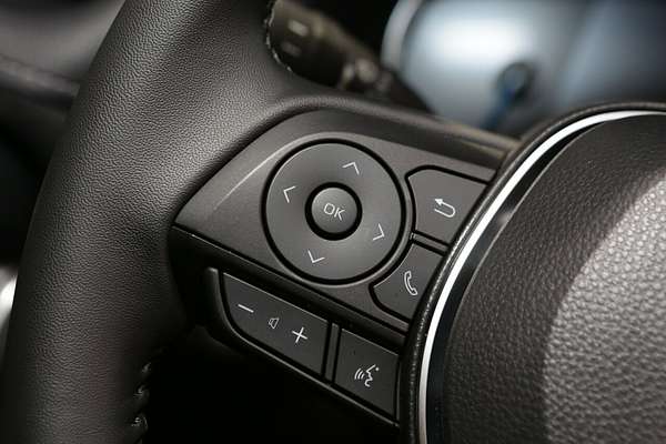 2025 Toyota RAV4 GXL AXAH54R