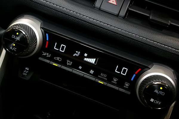 2025 Toyota RAV4 GXL AXAH54R