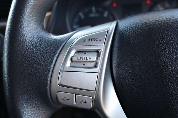 2015 Nissan Navara RX D23 4X4