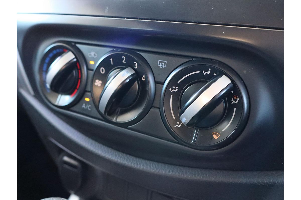 2015 Nissan Navara RX D23 4X4