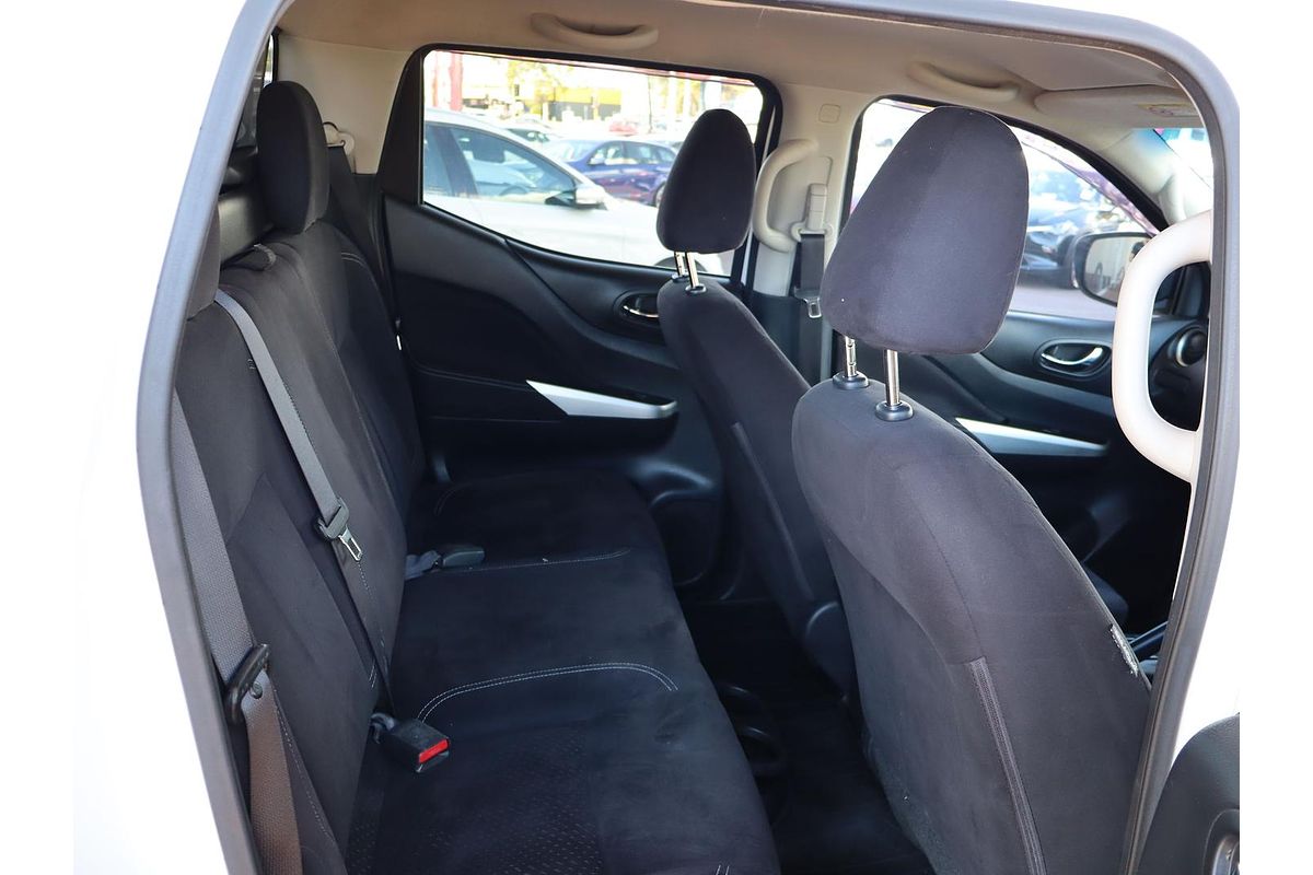 2015 Nissan Navara RX D23 4X4