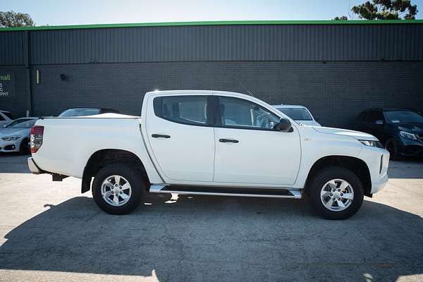 2019 Mitsubishi Triton GLX+ MR 4X4