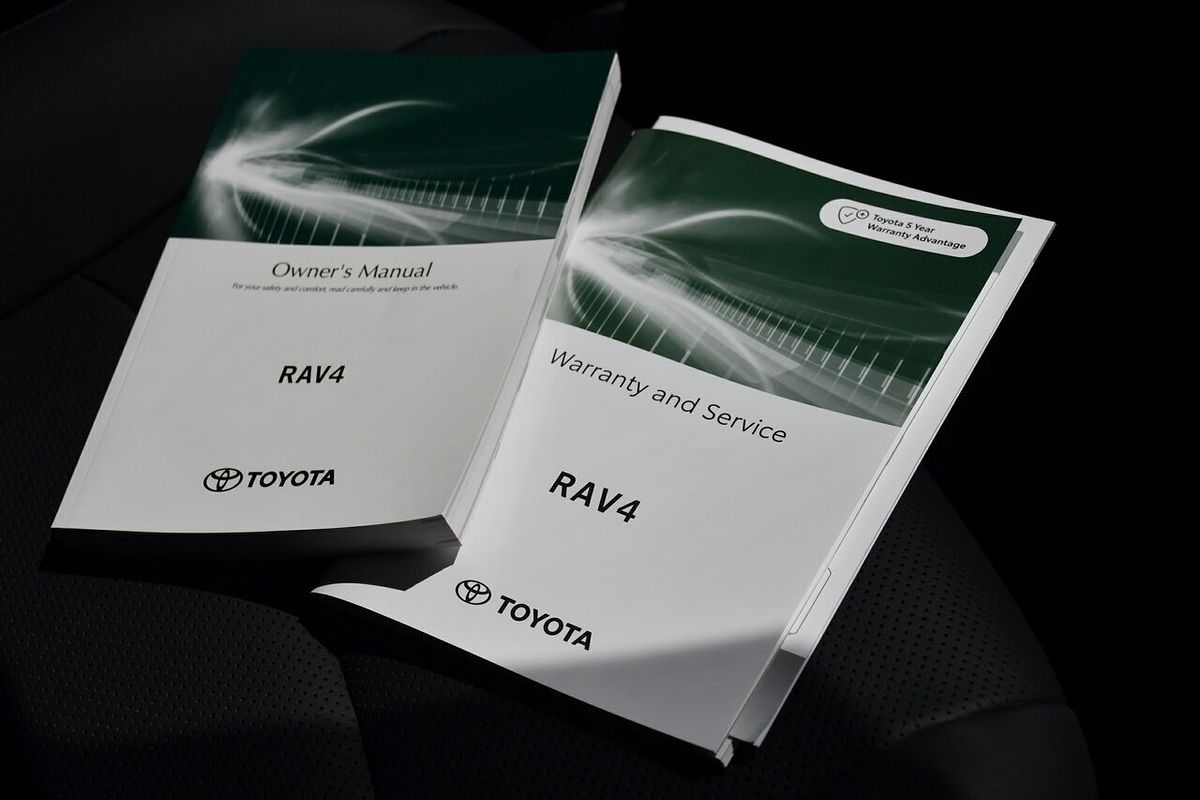 2025 Toyota RAV4 Cruiser AXAH54R