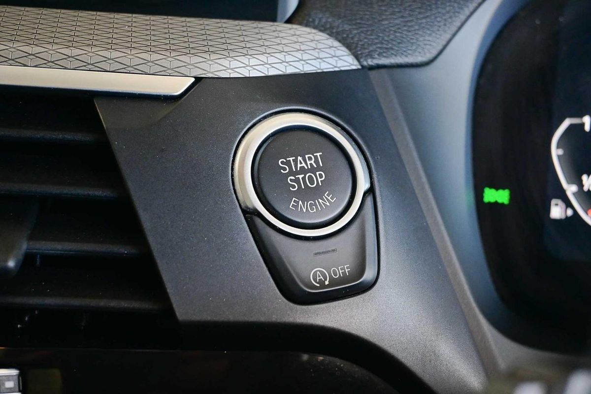 2021 BMW X3 sDrive20i G01