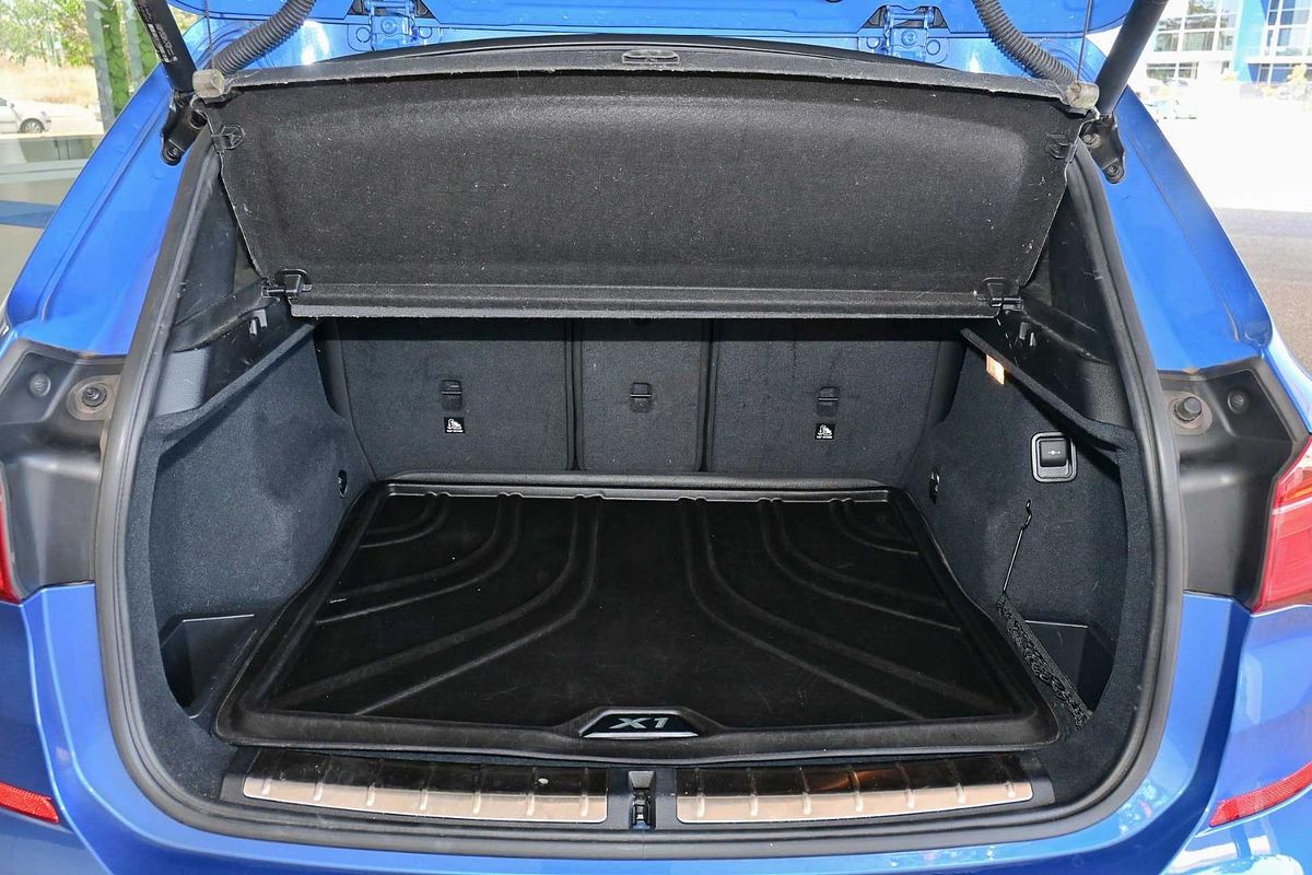 2019 BMW X1 sDrive18i F48