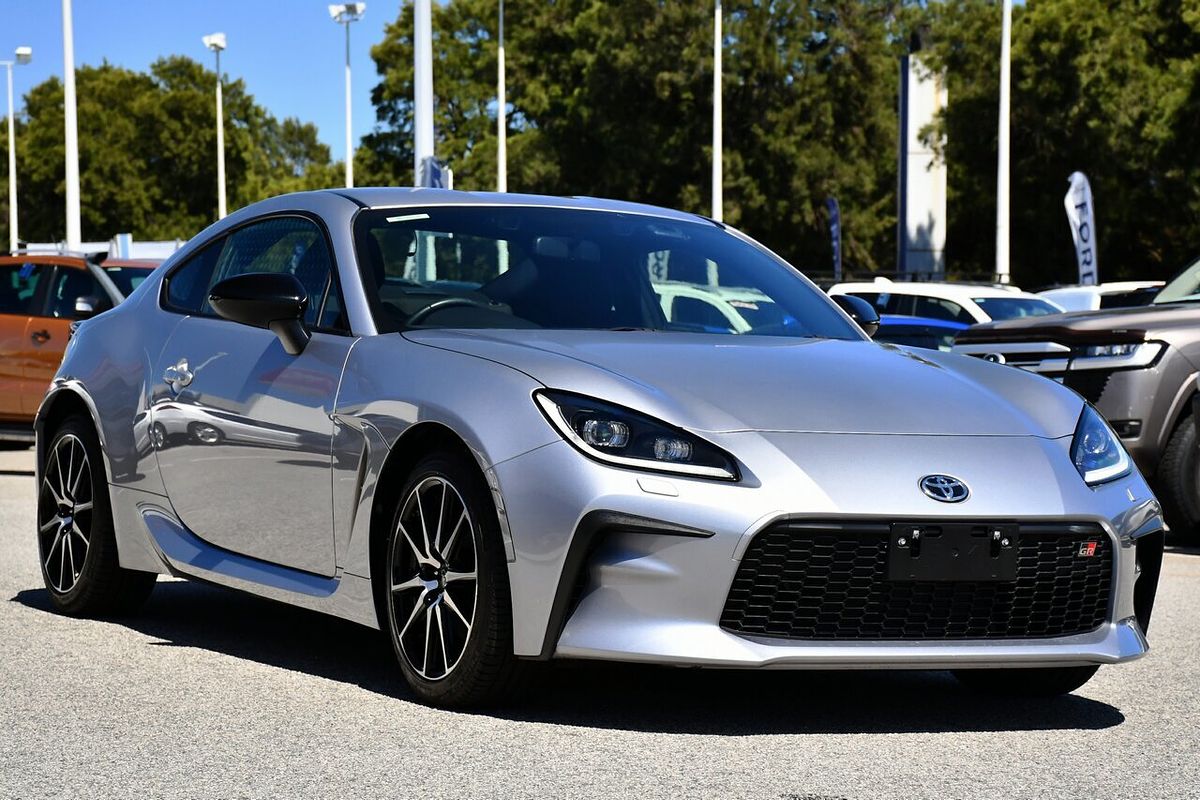 2023 Toyota GR86 GT ZN8