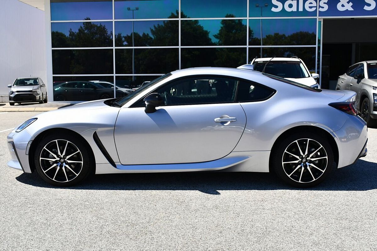 2023 Toyota GR86 GT ZN8