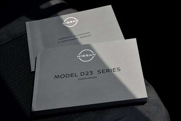 2022 Nissan Navara ST D23 4X4