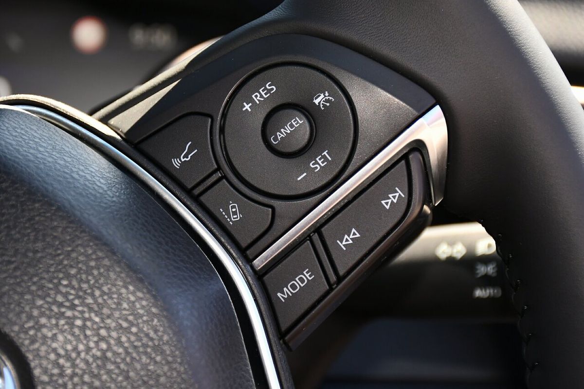 2023 Toyota Camry SX AXVH70R