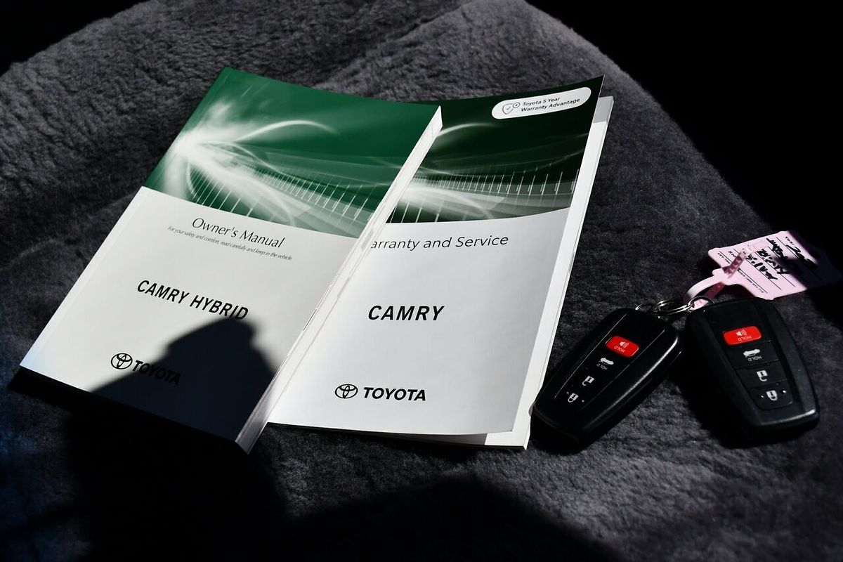 2023 Toyota Camry SX AXVH70R