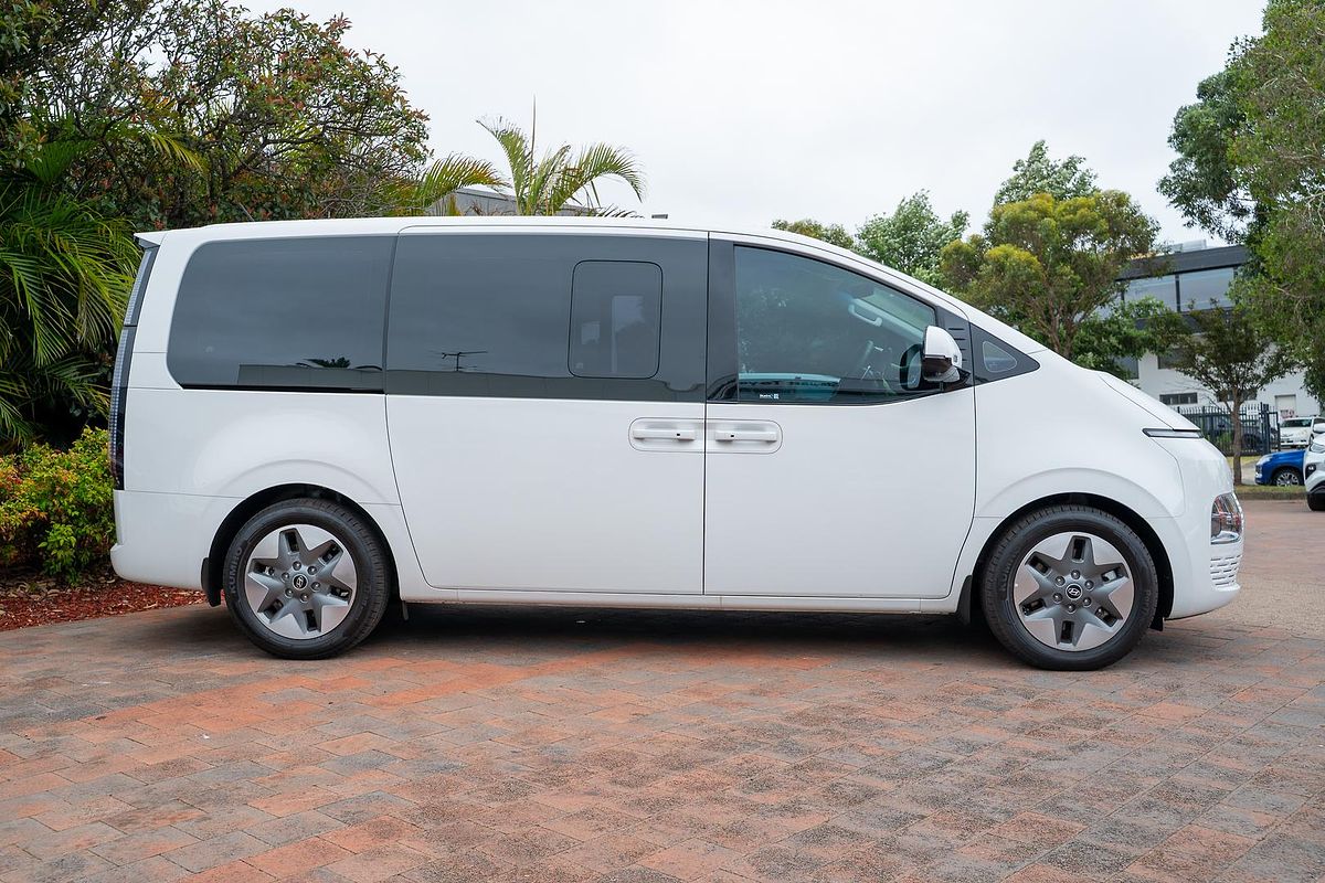 2025 Hyundai STARIA Highlander US4.V3