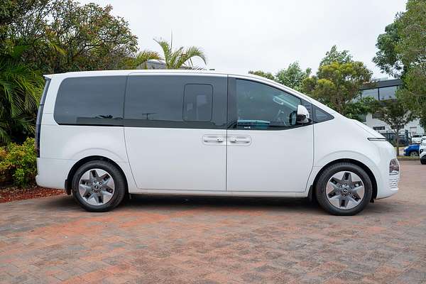 2025 Hyundai STARIA Highlander US4.V3