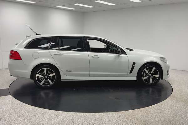 2016 Holden Commodore SV6 Black VF Series II