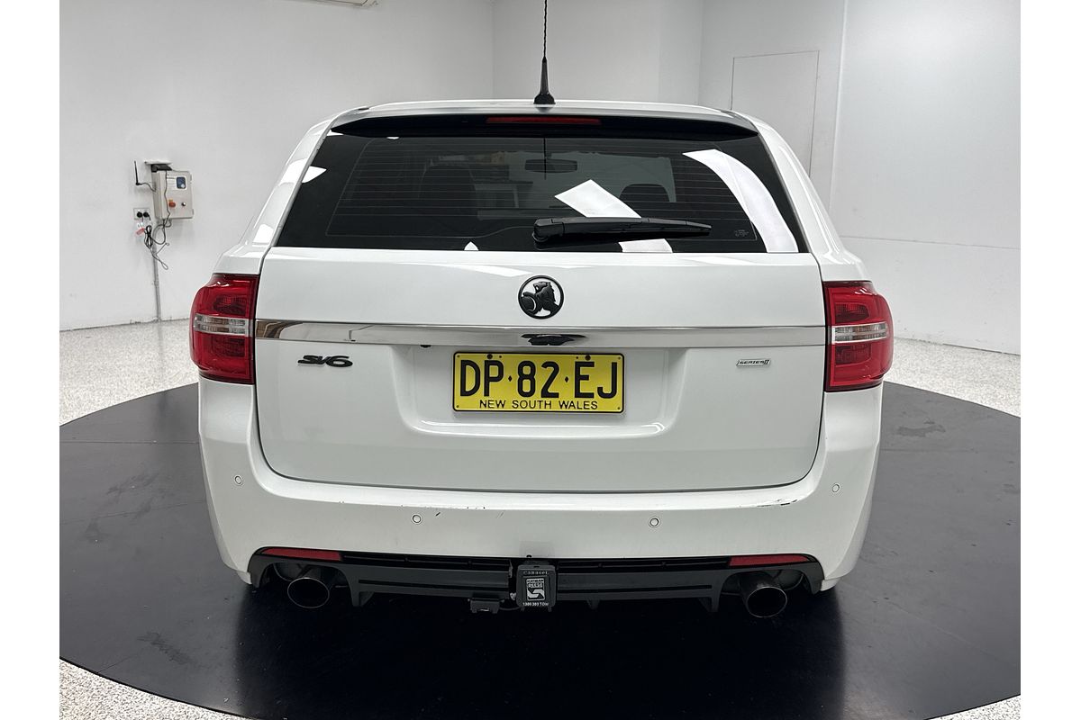 2016 Holden Commodore SV6 Black VF Series II