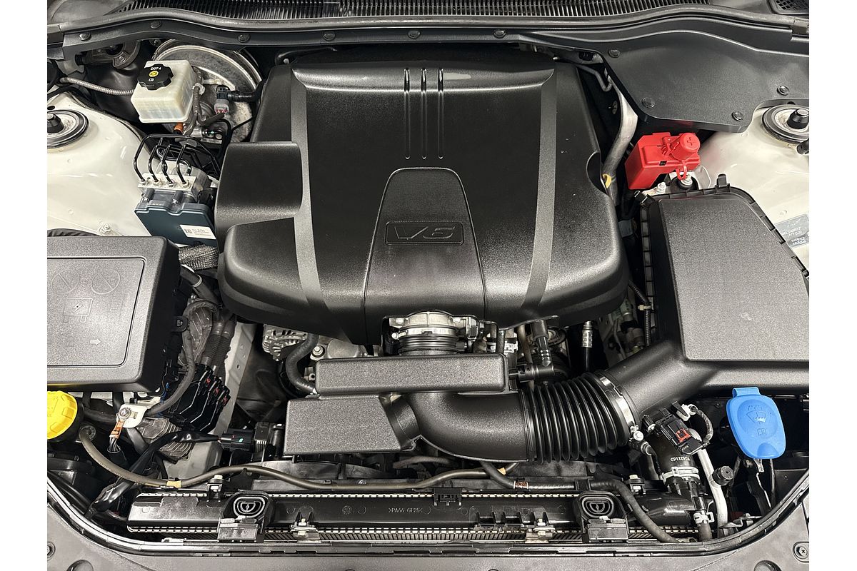 2016 Holden Commodore SV6 Black VF Series II