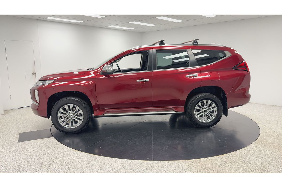 2022 Mitsubishi Pajero Sport GLX QF