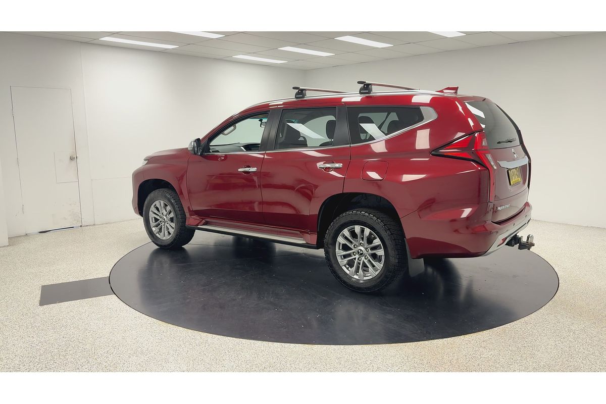 2022 Mitsubishi Pajero Sport GLX QF