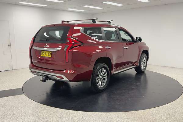 2022 Mitsubishi Pajero Sport GLX QF