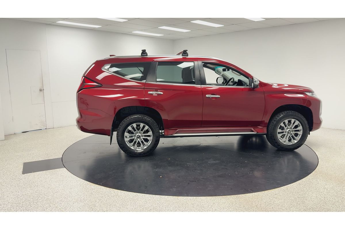 2022 Mitsubishi Pajero Sport GLX QF