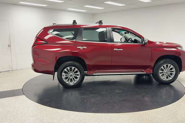 2022 Mitsubishi Pajero Sport GLX QF