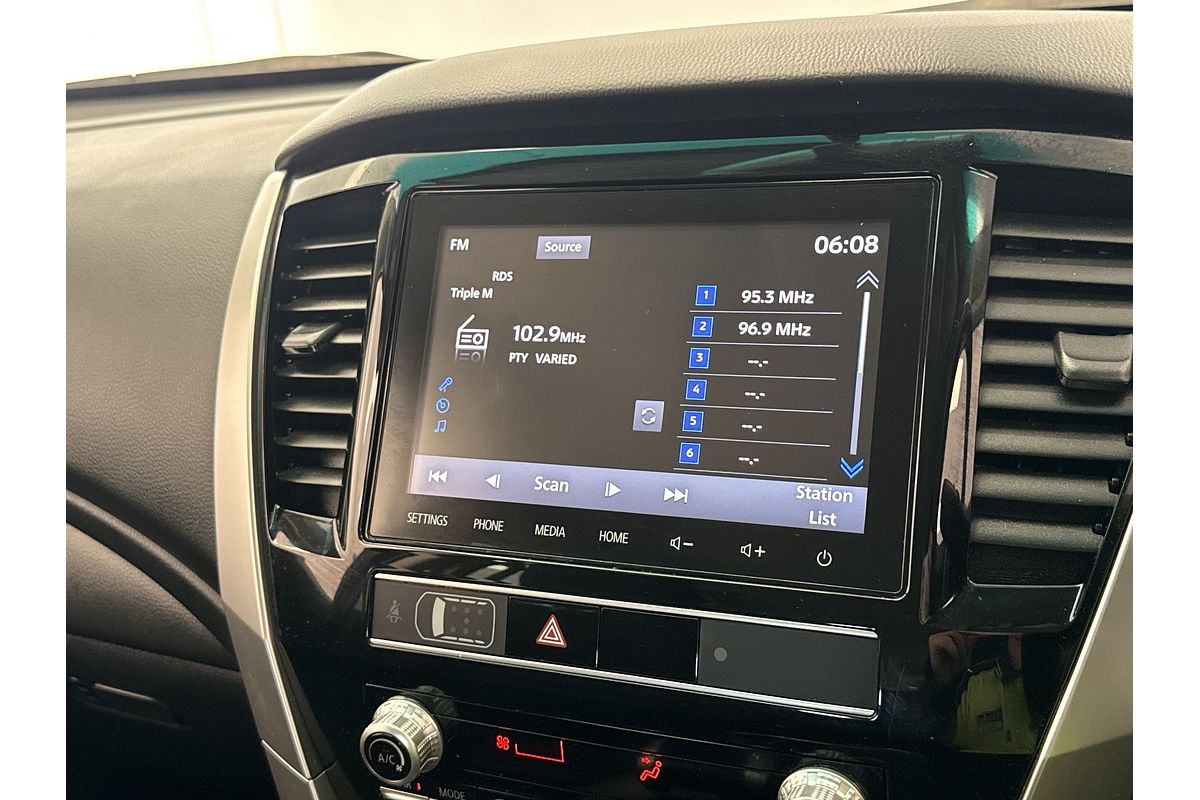 2022 Mitsubishi Pajero Sport GLX QF