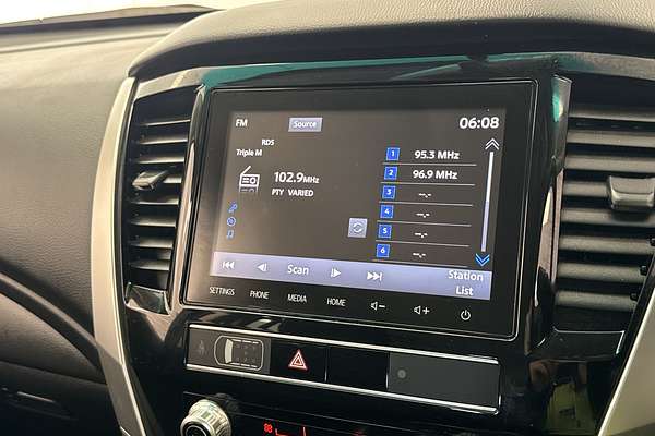 2022 Mitsubishi Pajero Sport GLX QF