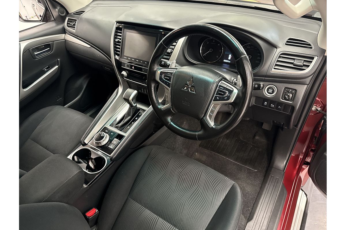 2022 Mitsubishi Pajero Sport GLX QF