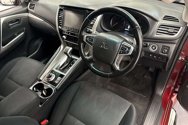 2022 Mitsubishi Pajero Sport GLX QF