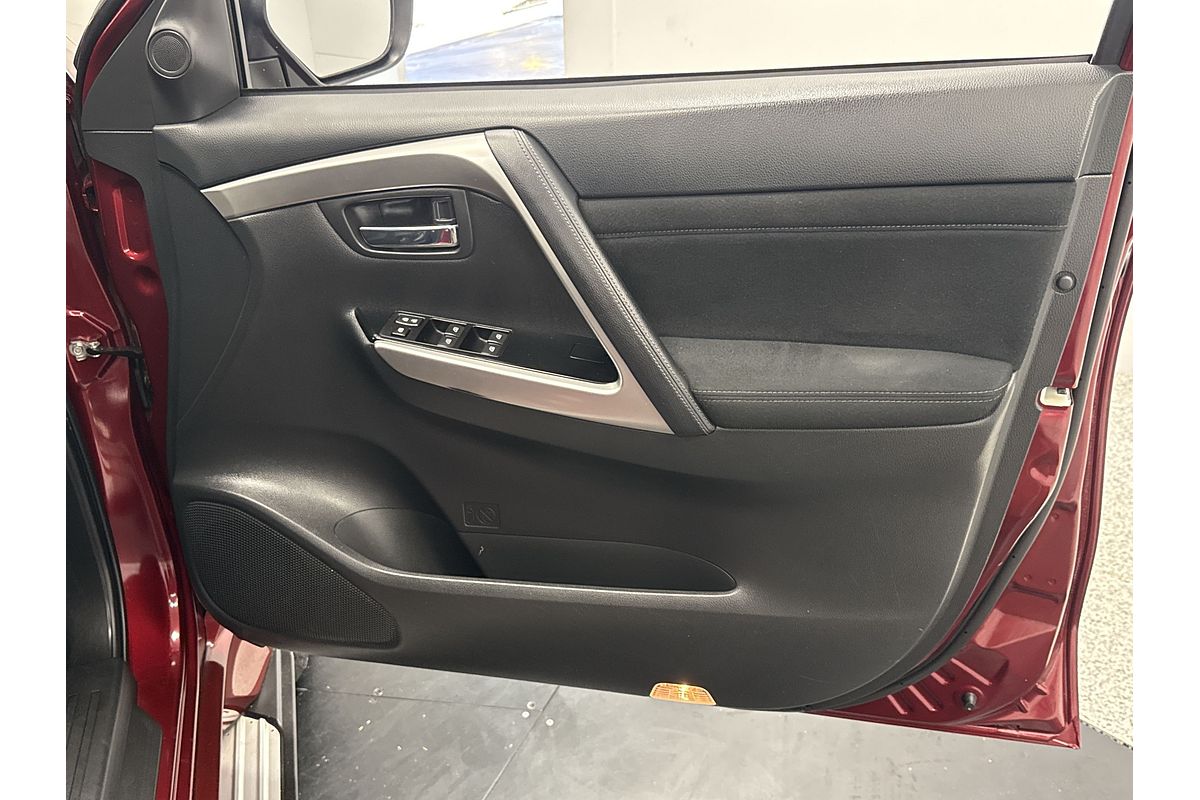 2022 Mitsubishi Pajero Sport GLX QF