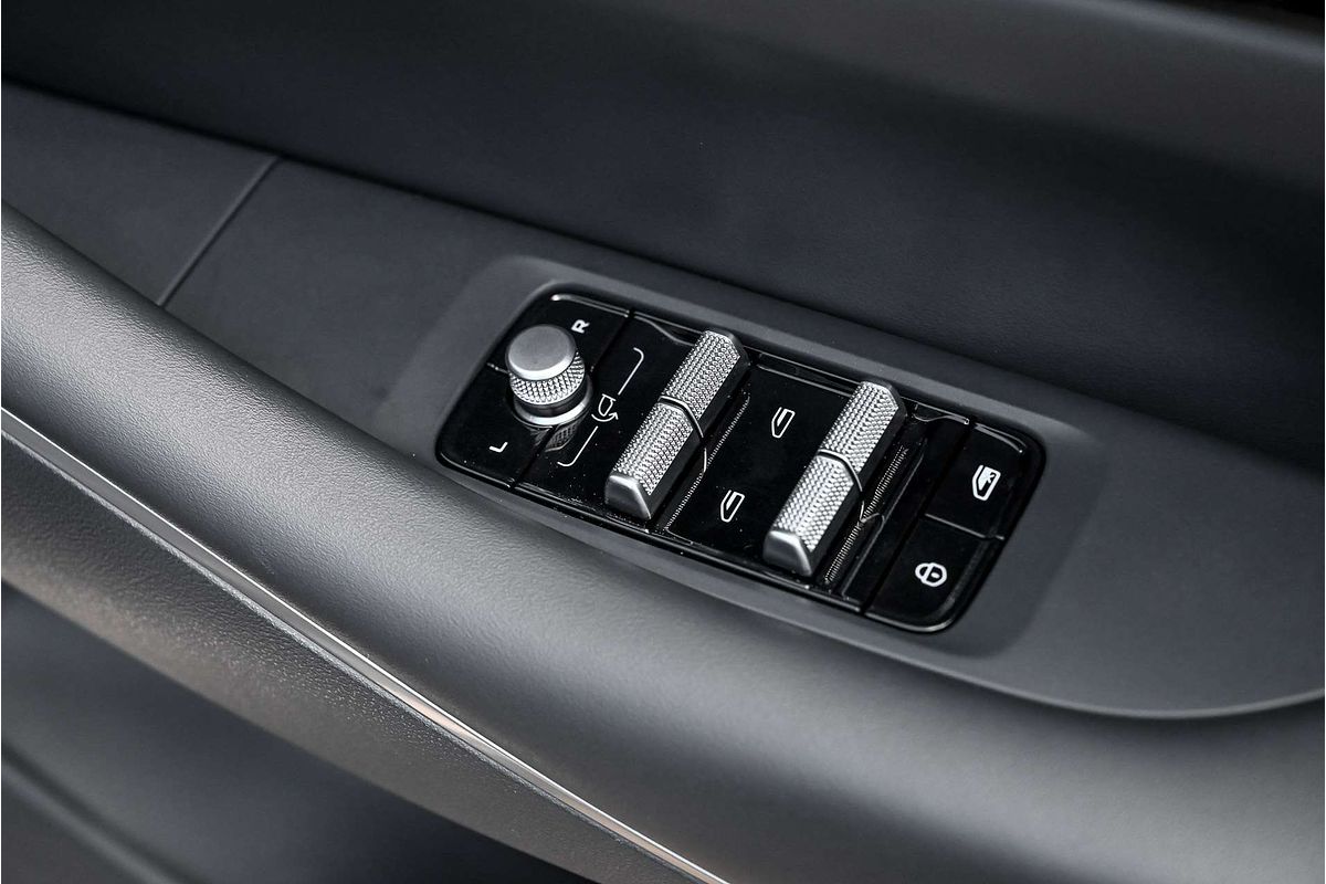 2025 Geely EX5 Inspire E245