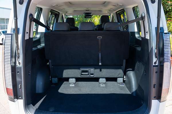 2025 Hyundai STARIA Highlander US4.V3