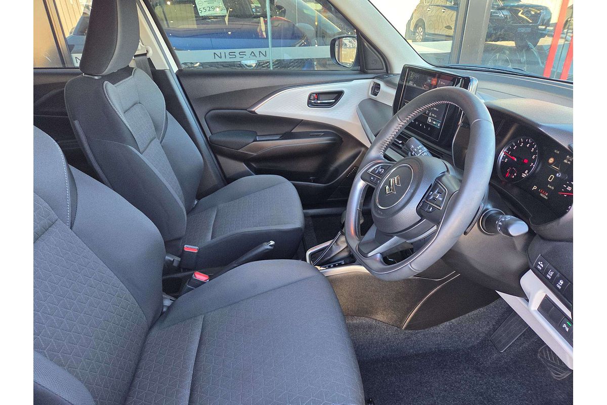 2025 Suzuki Swift Hybrid GLX UZ