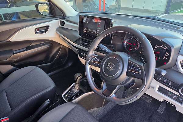 2025 Suzuki Swift Hybrid GLX UZ