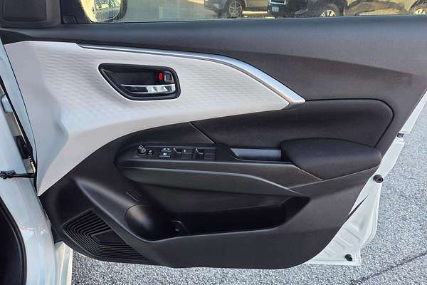 2025 Suzuki Swift Hybrid GLX UZ