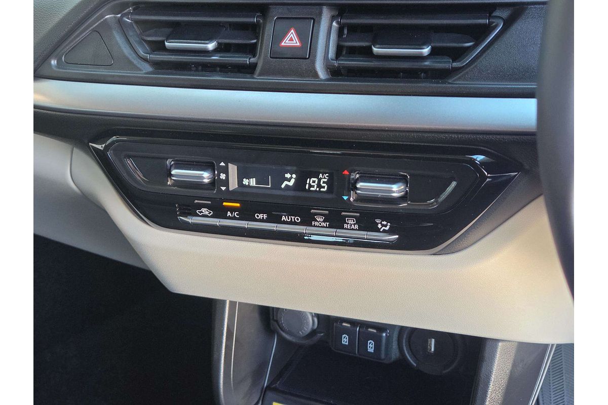 2025 Suzuki Swift Hybrid GLX UZ