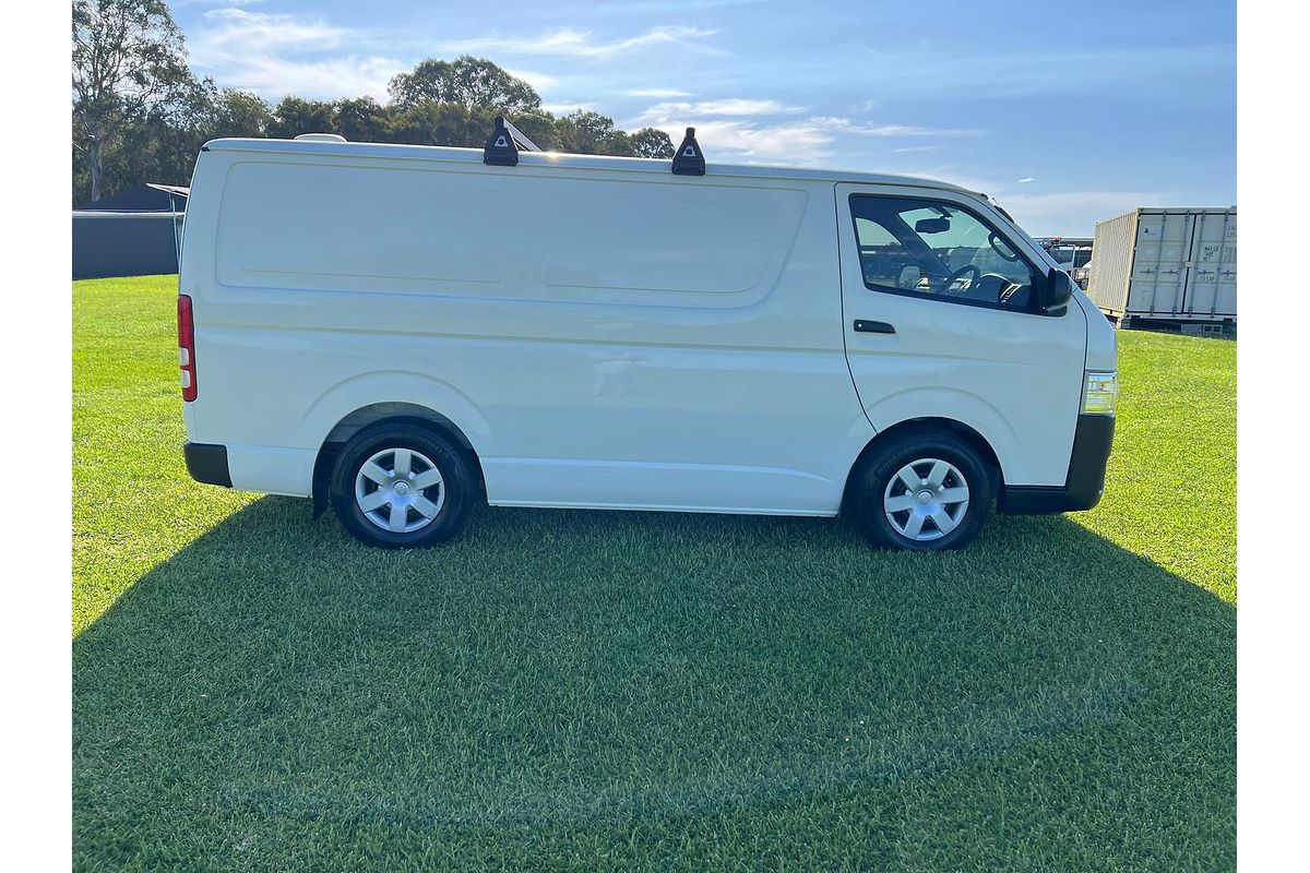2018 Toyota Hiace KDH201R LWB