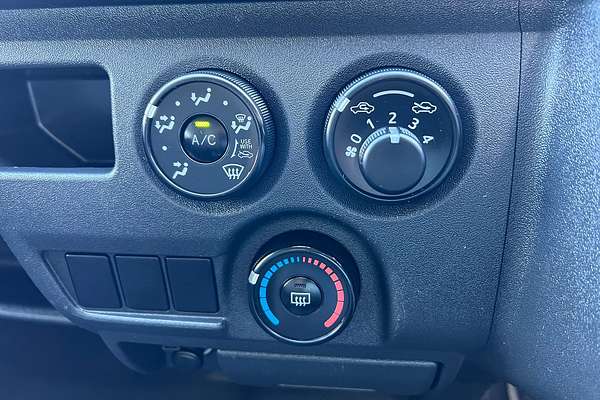 2018 Toyota Hiace KDH201R LWB