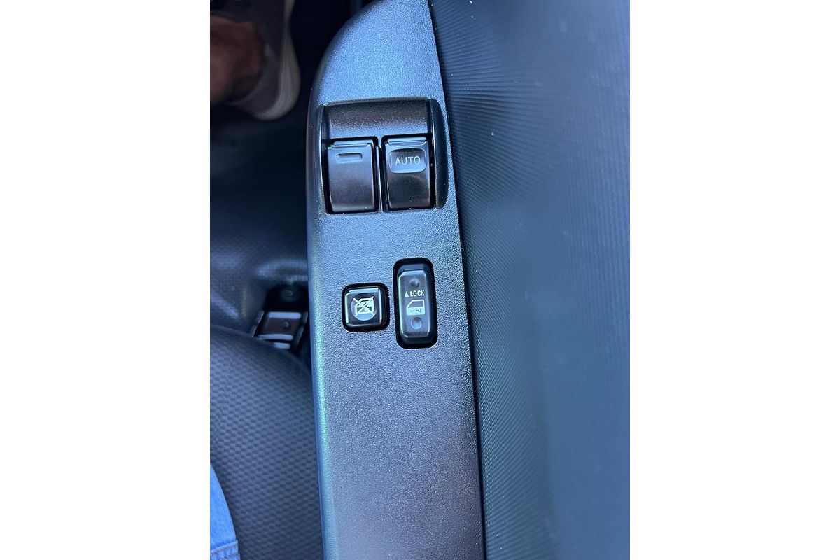 2018 Toyota Hiace KDH201R LWB