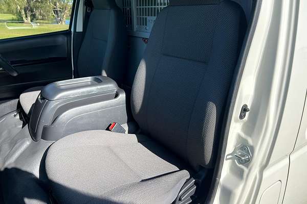 2018 Toyota Hiace KDH201R LWB