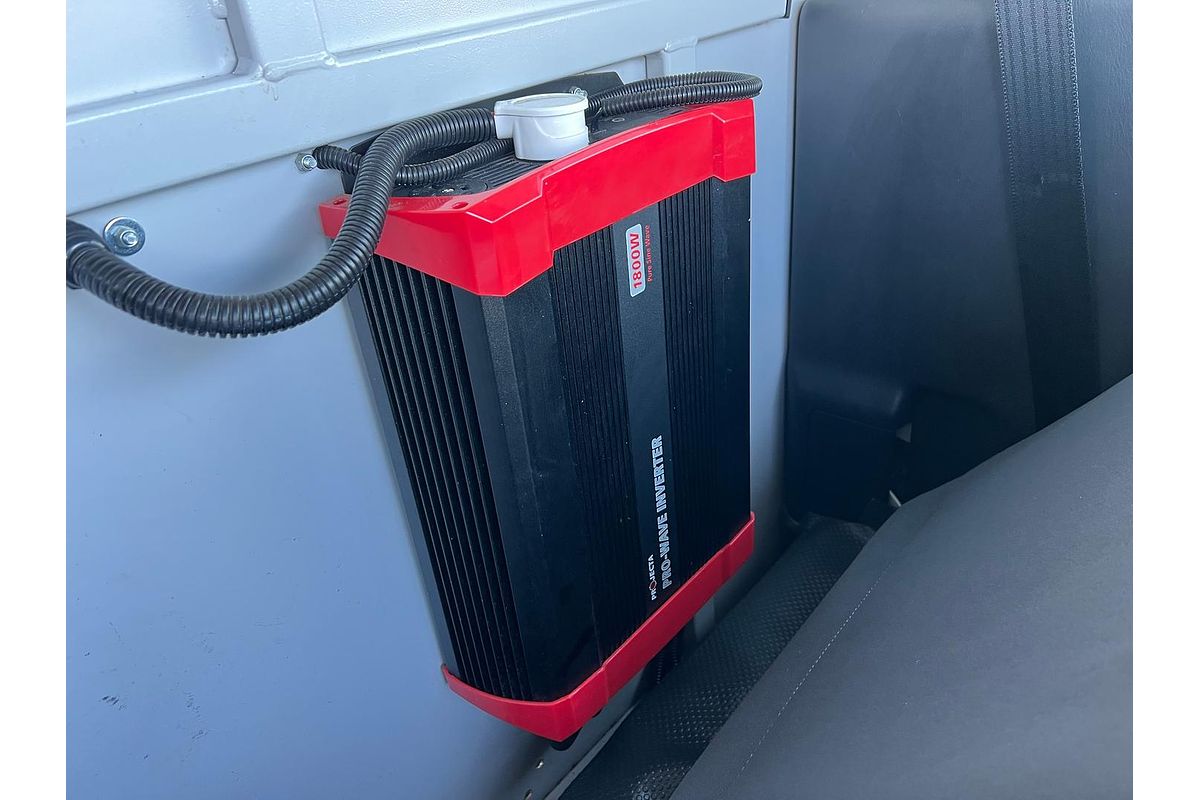 2018 Toyota Hiace KDH201R LWB