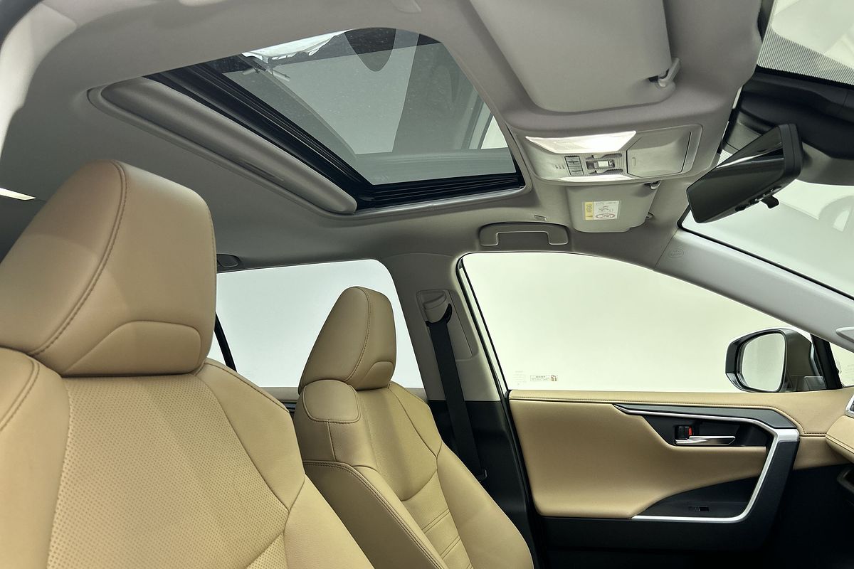 2024 Toyota RAV4 Cruiser AXAH52R